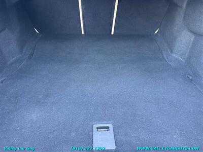 2015 Mercedes-Benz C 300 4MATIC - Photo 23 - Reseda, CA 91335