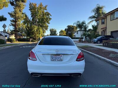 2015 Mercedes-Benz C 300 4MATIC - Photo 6 - Reseda, CA 91335
