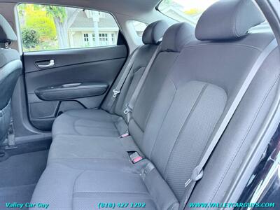 2016 Kia Optima LX - Photo 16 - Reseda, CA 91335
