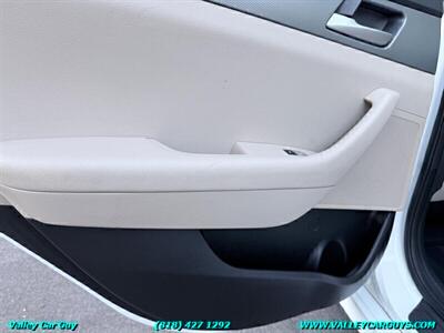 2018 Hyundai SONATA SE   - Photo 22 - Reseda, CA 91335