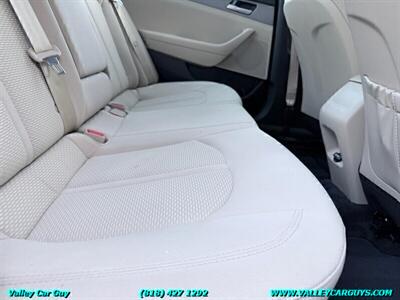 2018 Hyundai SONATA SE   - Photo 18 - Reseda, CA 91335