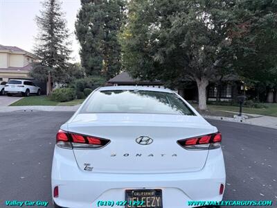 2018 Hyundai SONATA SE - Photo 5 - Reseda, CA 91335