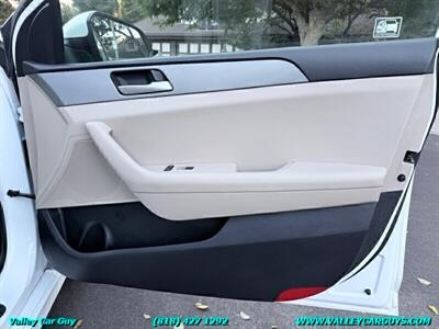 2018 Hyundai SONATA SE   - Photo 21 - Reseda, CA 91335
