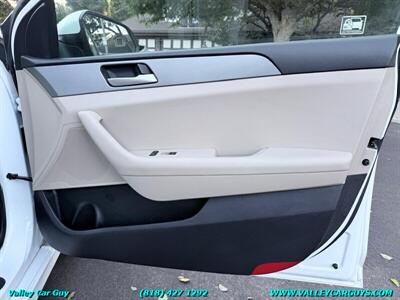 2018 Hyundai SONATA SE - Photo 21 - Reseda, CA 91335