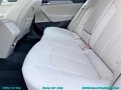 2018 Hyundai SONATA SE - Photo 17 - Reseda, CA 91335