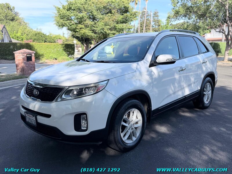 2015 Kia Sorento LX   - Photo 1 - Reseda, CA 91335