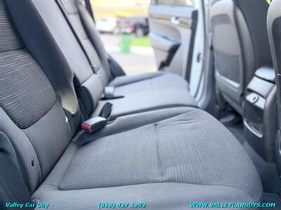 2015 Kia Sorento LX - Photo 18 - Reseda, CA 91335