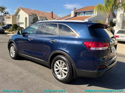 2018 Kia Sorento LX - Photo 5 - Reseda, CA 91335