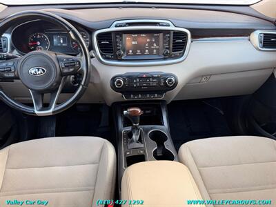 2018 Kia Sorento LX - Photo 12 - Reseda, CA 91335