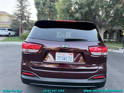 2017 Kia Sorento LX   - Photo 7 - Reseda, CA 91335