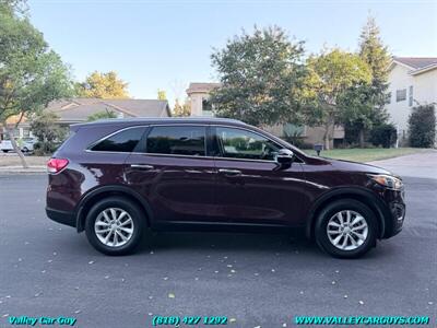 2017 Kia Sorento LX   - Photo 4 - Reseda, CA 91335