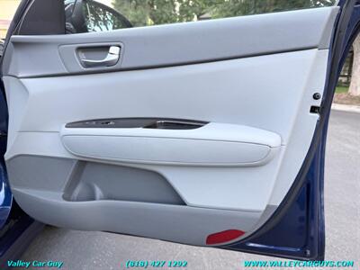2016 Kia Optima EX   - Photo 26 - Reseda, CA 91335