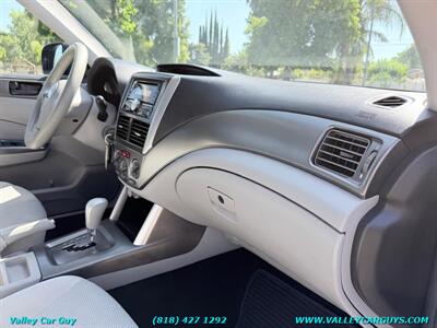 2011 Subaru Forester 2.5X   - Photo 8 - Reseda, CA 91335