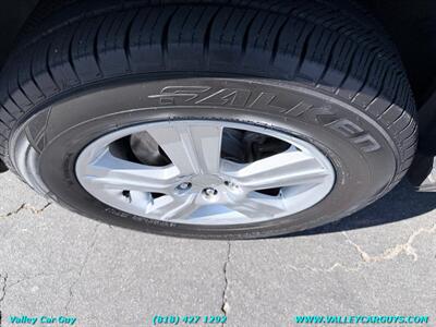2011 Subaru Forester 2.5X   - Photo 28 - Reseda, CA 91335