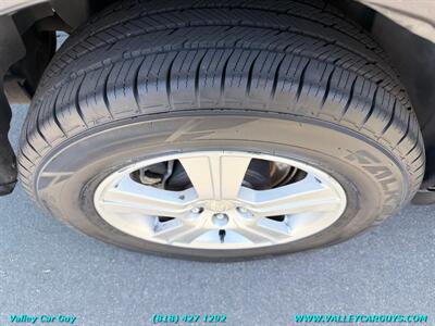 2011 Subaru Forester 2.5X   - Photo 27 - Reseda, CA 91335