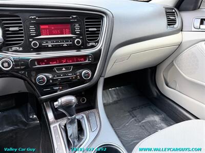 2015 Kia Optima EX   - Photo 18 - Reseda, CA 91335