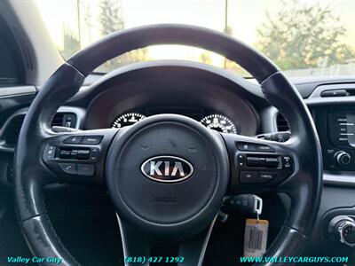 2016 Kia Sorento LX   - Photo 15 - Reseda, CA 91335