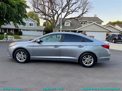 2017 Hyundai SONATA SE   - Photo 8 - Reseda, CA 91335
