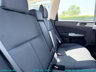 2012 Subaru Forester 2.5X - Photo 20 - Reseda, CA 91335