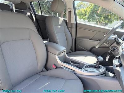 2014 Kia Sportage LX - Photo 11 - Reseda, CA 91335