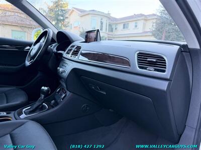 2016 Audi Q3 2.0T Premium Plus   - Photo 10 - Reseda, CA 91335