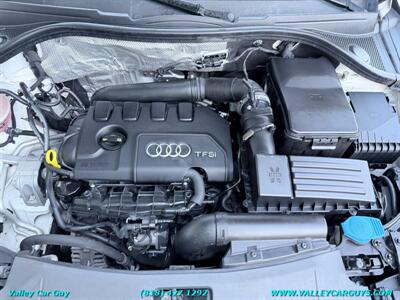 2016 Audi Q3 2.0T Premium Plus   - Photo 24 - Reseda, CA 91335
