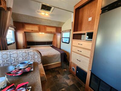 2013 Gulf Stream Visa 23CSK - Photo 5 - South San Francisco, CA 94080