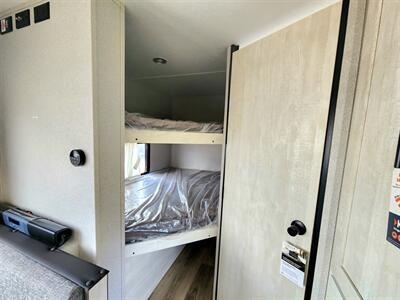 2023 Forest River Shasta 25RS   - Photo 23 - South San Francisco, CA 94080