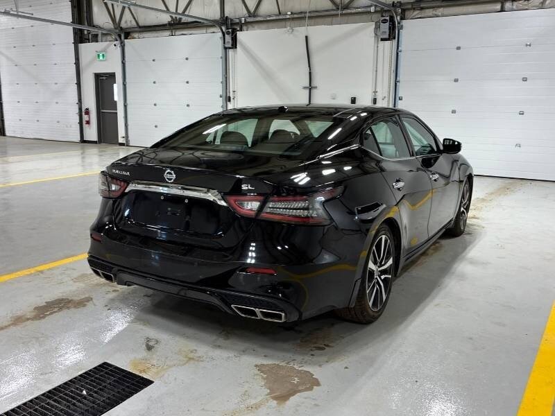 2021 Nissan Maxima 3.5 SL - Photo 3 - Edmonton, AB T6E 6B3