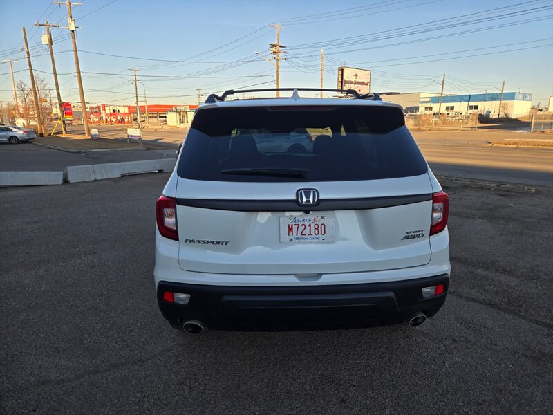 2021 Honda Passport Sport - Photo 4 - Edmonton, AB T6E 6B3