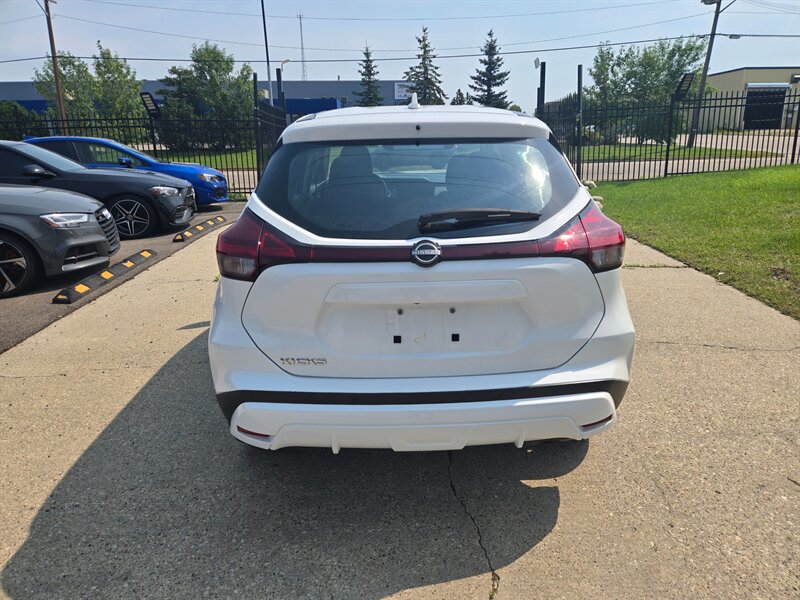 2022 Nissan Kicks S - Photo 4 - Edmonton, AB T6E 6B3