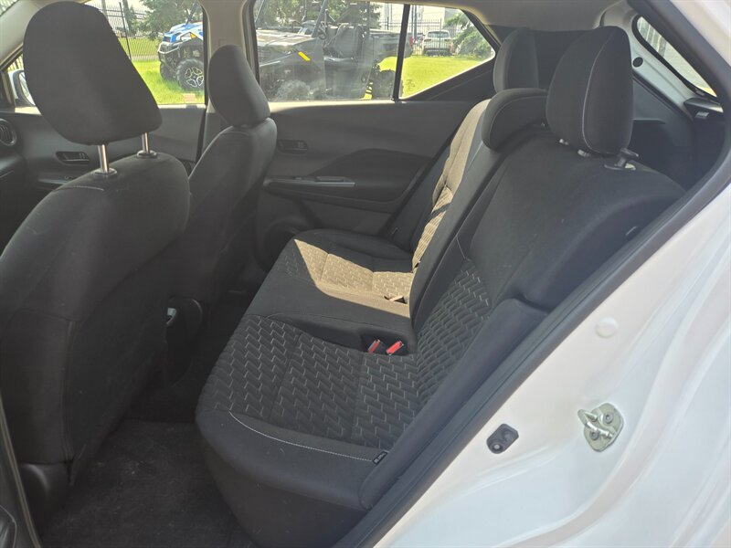 2022 Nissan Kicks S - Photo 10 - Edmonton, AB T6E 6B3