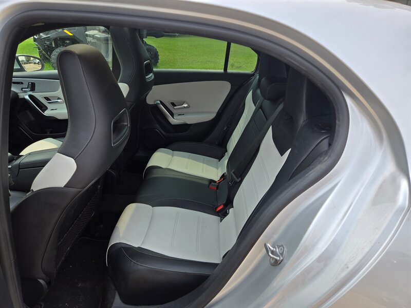 2019 Mercedes-Benz A 250 4MATIC - Photo 10 - Edmonton, AB T6E 6B3