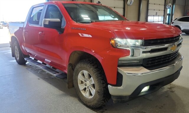 2019 Chevrolet Silverado 1500 LT - Photo 2 - Edmonton, AB T6E 6B3