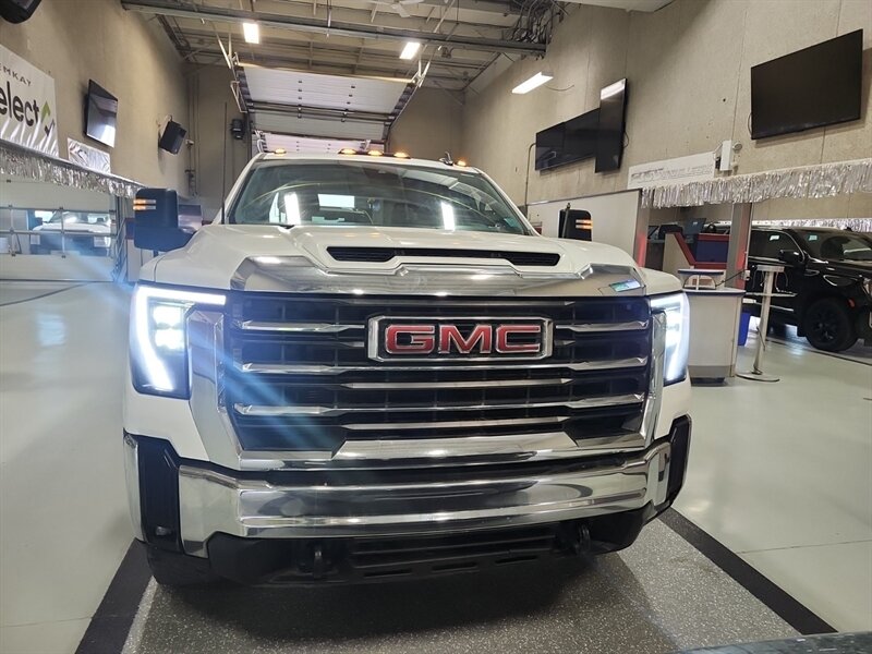 2024 GMC Sierra 2500HD SLE - Photo 6 - Edmonton, AB T6E 6B3