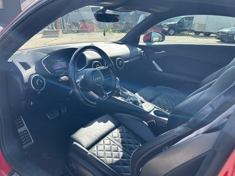2016 Audi TT 2.0T quattro - Photo 9 - Edmonton, AB T6E 6B3