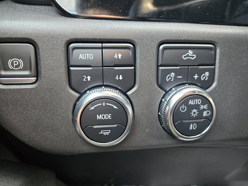 2023 GMC Sierra 1500 Elevation - Photo 14 - Edmonton, AB T6E 6B3