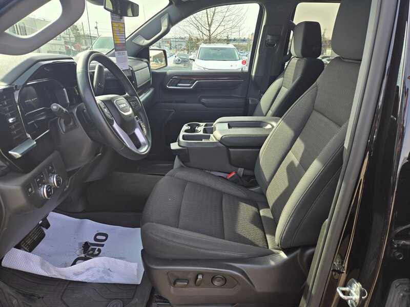 2023 GMC Sierra 1500 Elevation - Photo 9 - Edmonton, AB T6E 6B3