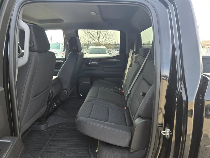 2023 GMC Sierra 1500 Elevation - Photo 10 - Edmonton, AB T6E 6B3