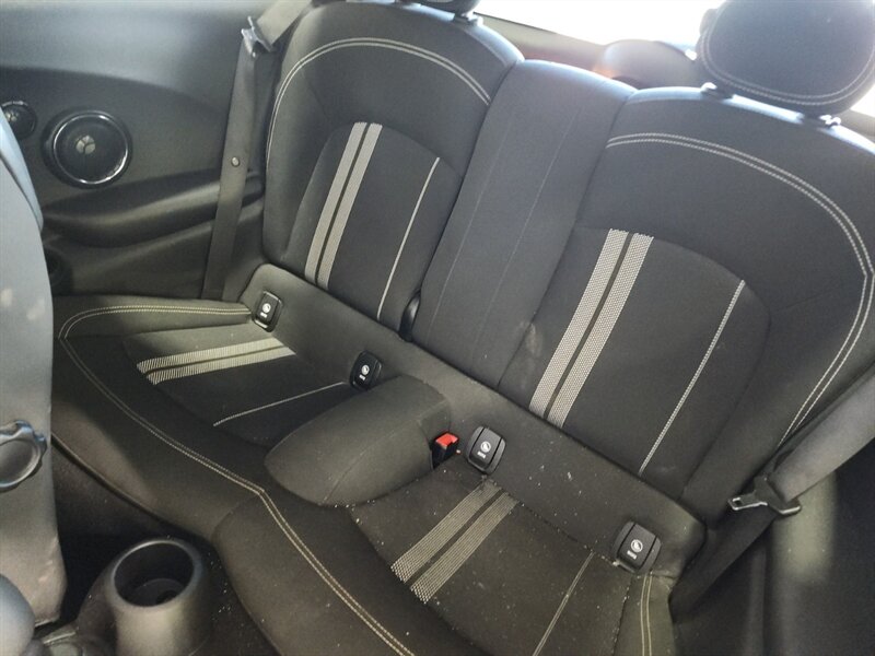 2016 MINI Hardtop 2 Door John Cooper Works - Photo 8 - Edmonton, AB T6E 6B3