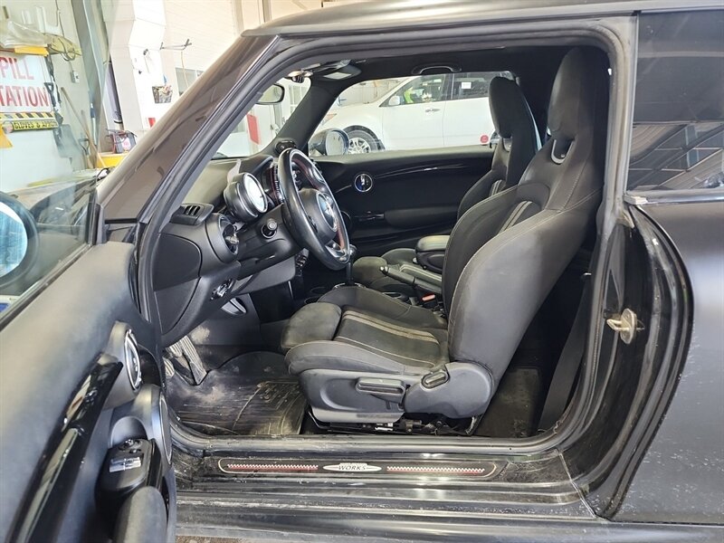 2016 MINI Hardtop 2 Door John Cooper Works - Photo 7 - Edmonton, AB T6E 6B3