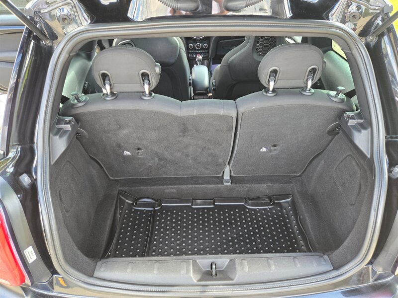 2016 MINI Hardtop 2 Door John Cooper Works - Photo 15 - Edmonton, AB T6E 6B3