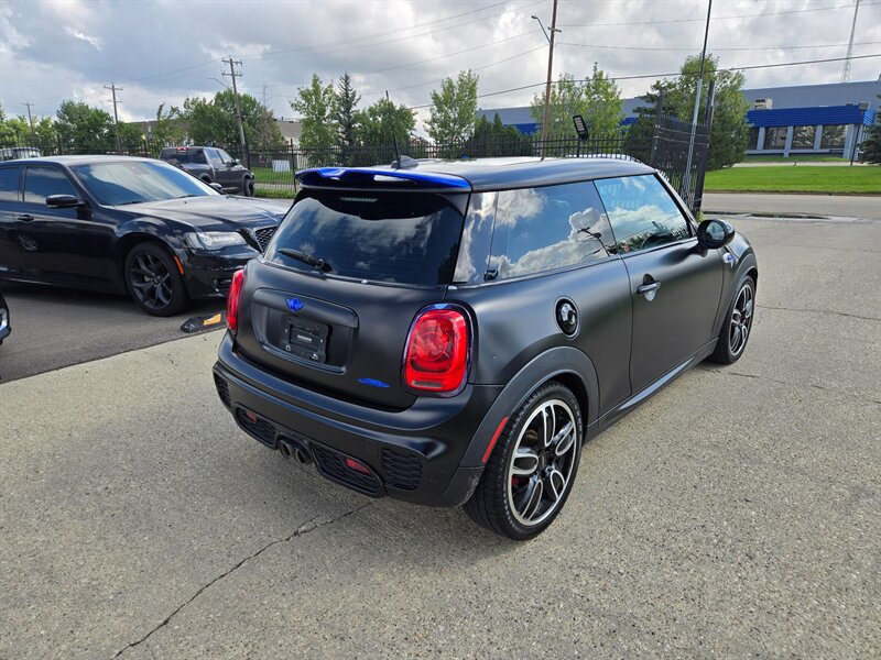 2016 MINI Hardtop 2 Door John Cooper Works - Photo 3 - Edmonton, AB T6E 6B3