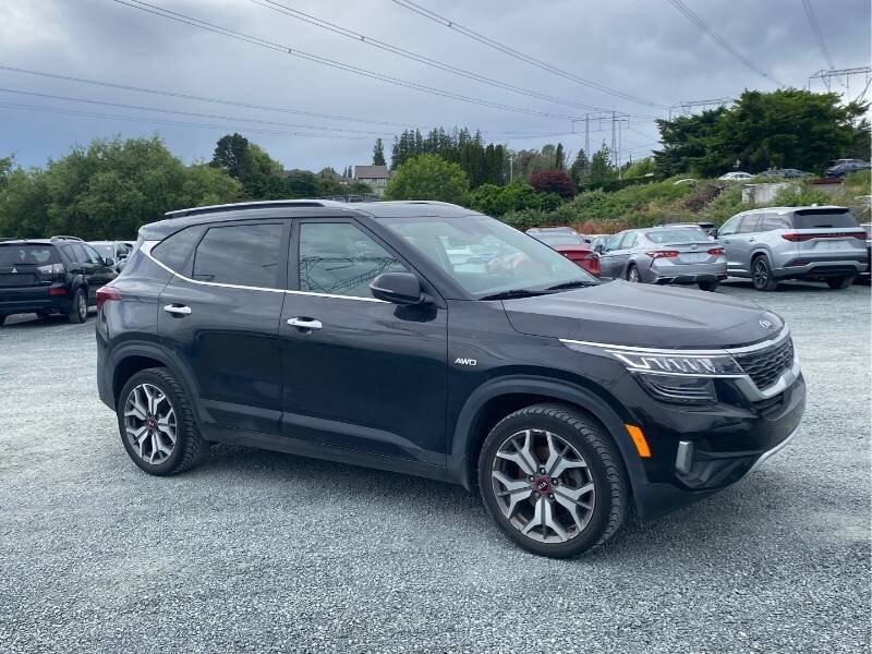 2021 Kia Seltos SX Turbo - Photo 2 - Edmonton, AB T6E 6B3