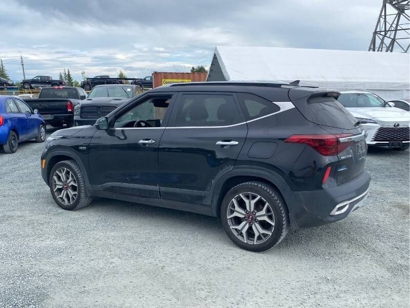 2021 Kia Seltos SX Turbo - Photo 5 - Edmonton, AB T6E 6B3