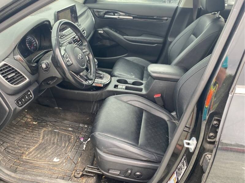 2021 Kia Seltos SX Turbo - Photo 8 - Edmonton, AB T6E 6B3