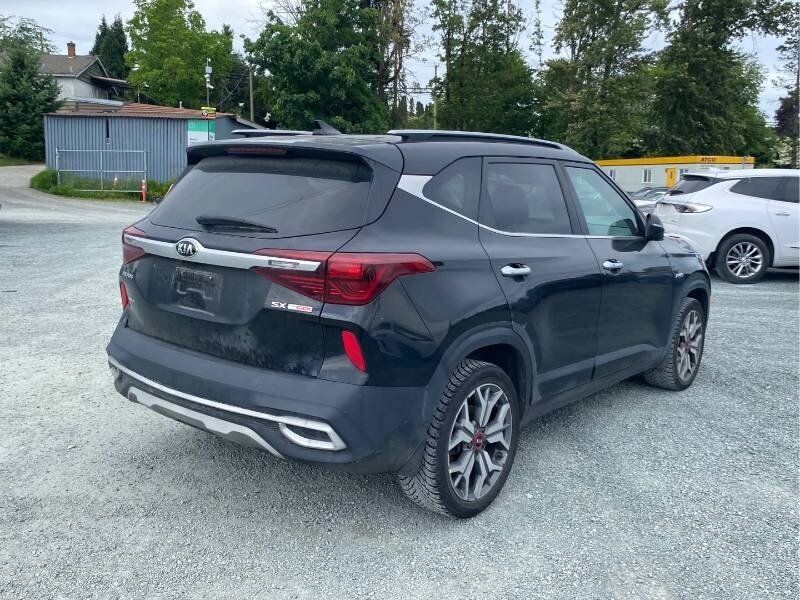 2021 Kia Seltos SX Turbo - Photo 3 - Edmonton, AB T6E 6B3