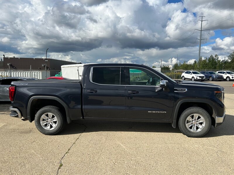 2024 GMC Sierra 1500 SLE - Photo 4 - Edmonton, AB T6E 6B3