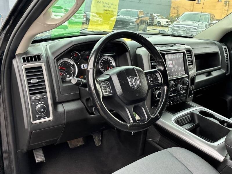 2021 RAM 1500 Classic Express - Photo 11 - Edmonton, AB T6E 6B3