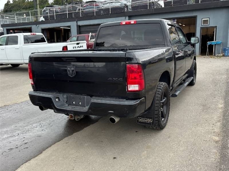 2021 RAM 1500 Classic Express - Photo 3 - Edmonton, AB T6E 6B3